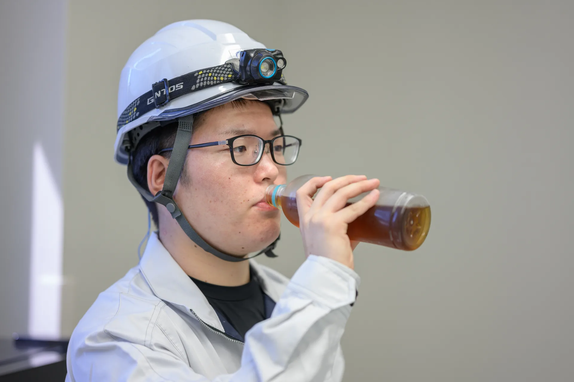 機械オペレーターの1日のサムネイル