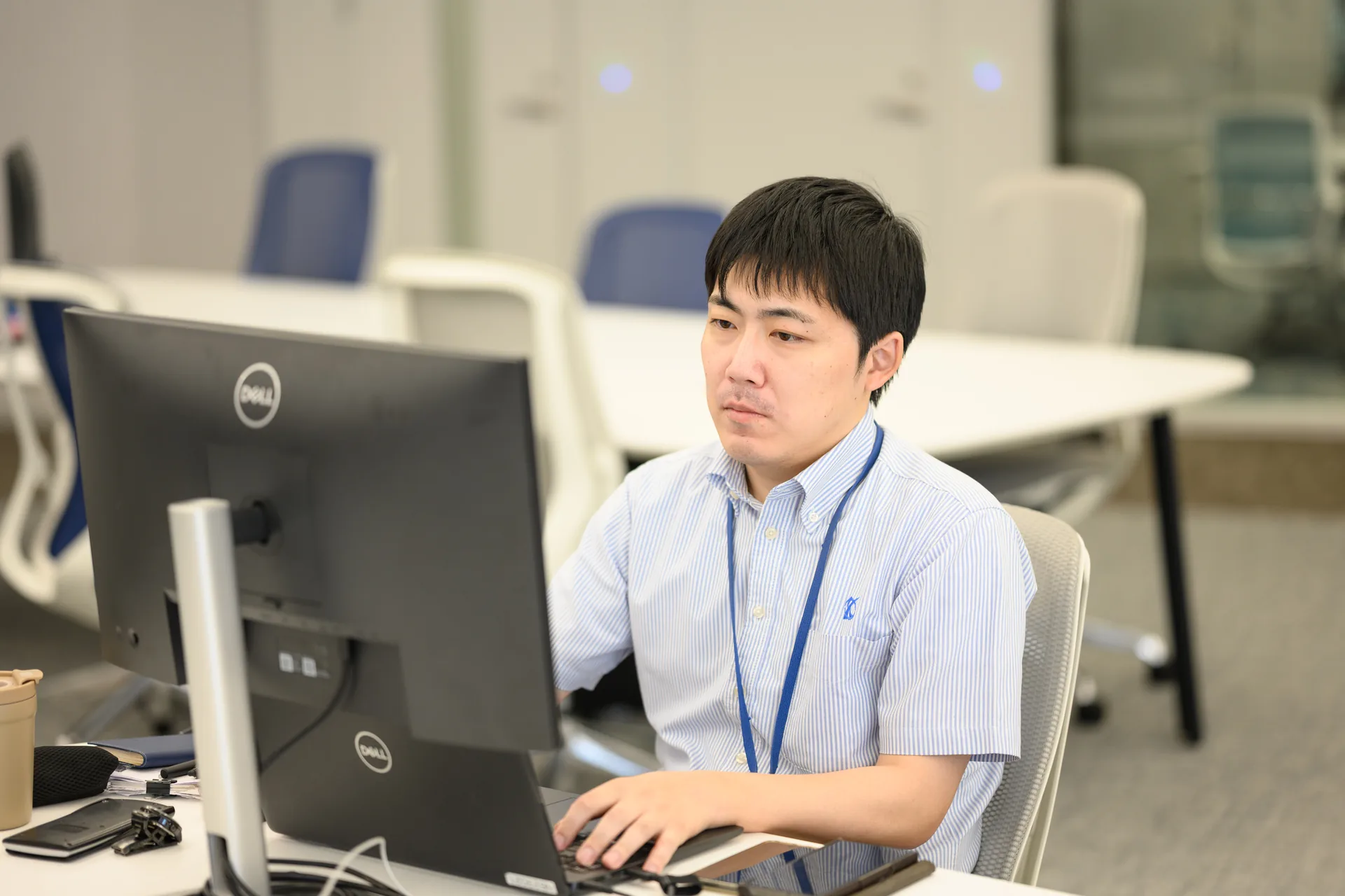 営業担当の1日のサムネイル